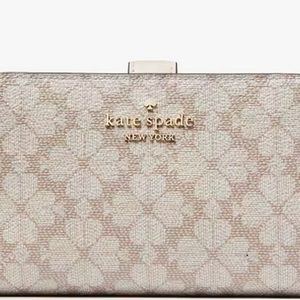 Kate Spade Clover Wallet